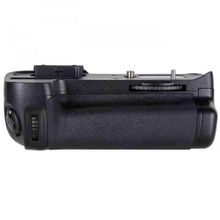 Nikon D7100 Battery Grip