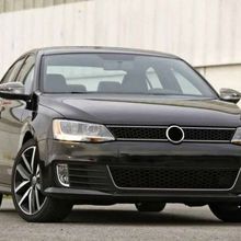 Omsa VW Jetta 2011-2014 Arası Krom U Formlu Ön Tampon Çıtası