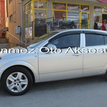 Opel Astra 2004-2015 H Mugen 4 Adet Cam Rüzgarlığı
