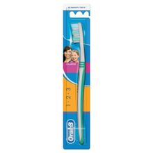Oral-B Classic Diş Fırçası Medium
