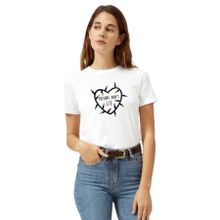 Qivi Stanger Things Friends Don't Lie Heart Baskılı Beyaz Kadın Örme T-shirt