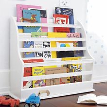 Rabi Cemre Lake Montessori Kitaplık
