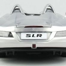 Rastar Mercedes - Benz SLR McLaren Z199 Siyah Uzaktan Kumandalı Araba