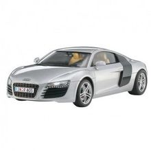 Revell Audi R8 Model Set Araba