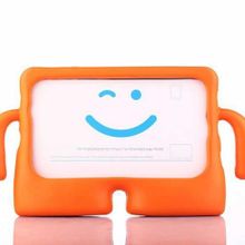 Smcase Apple iPad 10.9 2022 10. Nesil Tutacakli Çocuklar İçin Silikon İB1 Kılıf