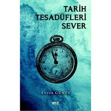 Tarih Tesadüfleri Sever Gece Kitaplığı