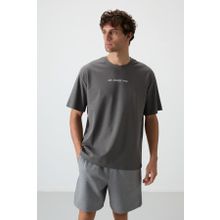 Tommy Life 88364 Koyu Gri Pamuklu Kalın Yüzeyi Dokulu Oversize Fit Baskılı Erkek T-Shirt