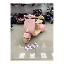 Toys KUMANDALI VESPA AKÜLÜ MOTOR 3-9 YAŞ