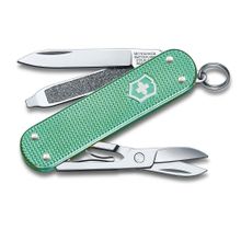 Victorinox Classic SD Alox Colours 0.6221.221G Mint Yeşili 5 Fonksiyonlu Çok Amaçlı Çakı