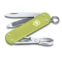 Victorinox Classic SD Alox Colours 0.6221.241G Açık Yeşil 5 Fonksiyonlu Çok Amaçlı Çakı