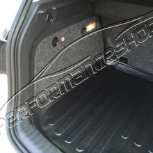 Volkswagen Tiguan Siyah Bagaj Havuzu