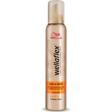 Wella Wellaflex Bukle Dalgalı 200 ML Saç Köpüğü