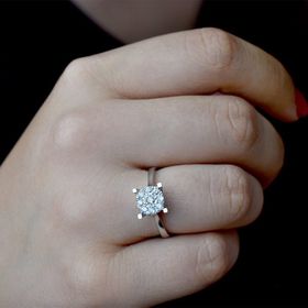 0.22 ct Modern Tasarım Coronet Tektaş Yüzük