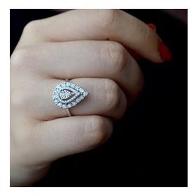 0.37 ct Modern Tasarım Damla Pırlanta Yüzük