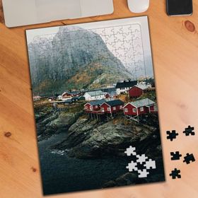 0102 Dağ Manzaralı Kayalık Evler 240 Parça Puzzle Yapboz