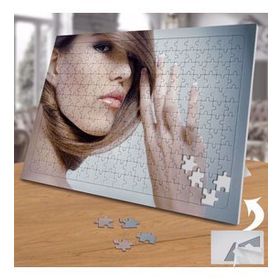 02061 Bakımlı Manken 240 Parça Puzzle Yapboz