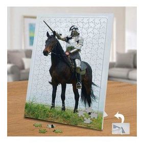 02074 Siyah At ve Şovalye 240 Parça Puzzle Yapboz
