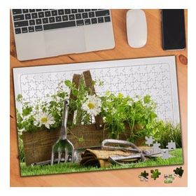 024681 Bahçe Malzemeleri Aletler 240 Parça Puzzle Yapboz
