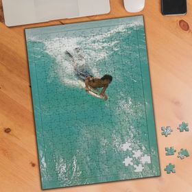 024831 Sörf Yapan Çocuk Spor 240 Parça Puzzle Yapboz