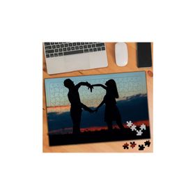 024962 Kollarıyla Kalp Yapan Çift 240 Parça Puzzle Yapboz