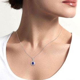 0,40 Karat Pırlantalı Safir Kolye