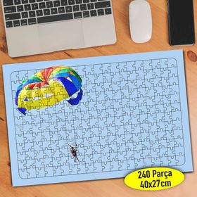 05070 Paraşütle Gökyüzünde Süzülen Genç 240 Parça Puzzle Yapboz