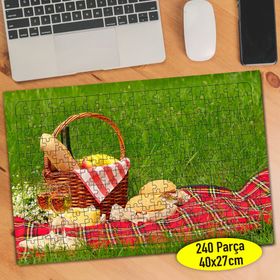 066 Yeşil Çimenler Üstünde Piknik Sepeti 240 Parça Puzzle Yapboz
