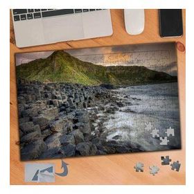 072 Taşlıklar ve Deniz Manzarası 240 Parça Puzzle Yapboz Tablo
