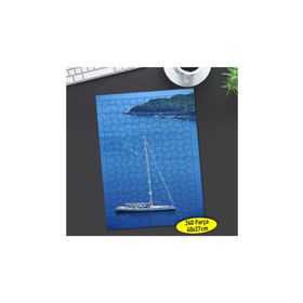 100062184 Deniz Ortasında Yelkenli Tekne 240 Parça Puzzle Yapboz