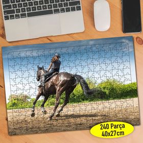 100691563 Siyah Dört Nala Asil At 240 Parça Puzzle Yapboz