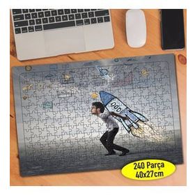 100794996 Hedefine Uçan Çalışkan İnsan 240 Parça Puzzle Yapboz