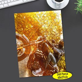 101163437 Motorsiklet Tutkunu 240 Parça Puzzle Yapboz