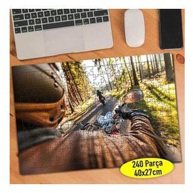 101163472 Motorsiklet Tutkunu 240 Parça Puzzle Yapboz
