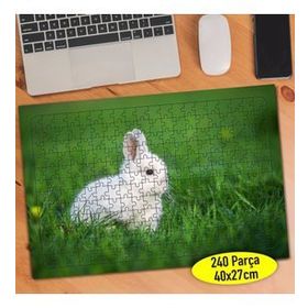 101914401 Bahçede Sevimli Beyaz Tavşan 240 Parça Puzzle Yapboz