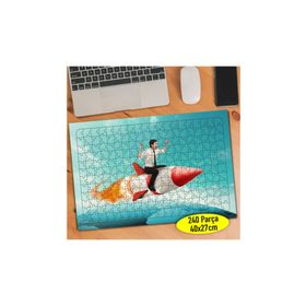 103230358 Hedefine Uçan Mutlu Adam 240 Parça Puzzle Yapboz