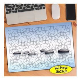 10466350 Mavi Deniz İçinde Sıralı Taşlar 240 Parça Puzzle Yapboz