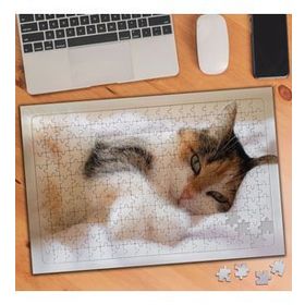 1058095 Şımaran Kedi 240 Parça Puzzle Yapboz