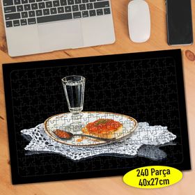 106191009 Siyah Zeminde Kırmızı Havyar 240 Parça Puzzle Yapboz