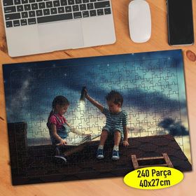 106454147 Çatıda Kitap Okuyan Çocuklar 240 Parça Puzzle Yapboz