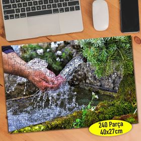 107569646 Doğal Kaynak Suyu ve Eller 240 Parça Puzzle Yapboz