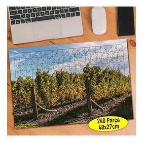 108419968 Ağaçlı Tarla Bağı Çiftçi 240 Parça Puzzle Yapboz