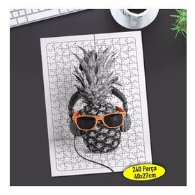 108629035 Gözlüklü Ananas Surat 240 Parça Puzzle Yapboz