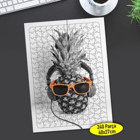 108629035 Gözlüklü Ananas Surat 240 Parça Puzzle Yapboz