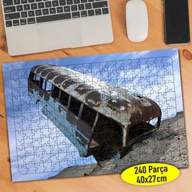109002745 Terk Edilmiş Eski Hurda Araba 240 Parça Puzzle Yapboz