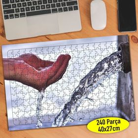 110488445 Doğal Kaynak Suyu Avuç İçi 240 Parça Puzzle Yapboz
