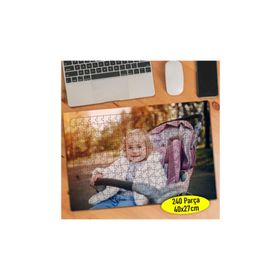 111991430 Gülümseyen Sevimli Bebek 240 Parça Puzzle Yapboz