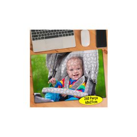 112761427 Bebek Arabasında Neşeli Bebek 240 Parça Puzzle Yapboz