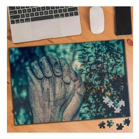 1136098 El Ele Tutuşan Eller 240 Parça Puzzle Yapboz