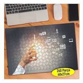 113652838 Sosyal Ağ Teknoloji Uzmanı 240 Parça Puzzle Yapboz