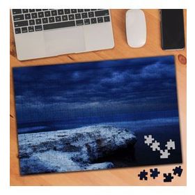 1149845 Mavi Gökyüzü Altında Kaya Parçası 240 Parça Puzzle Yapboz